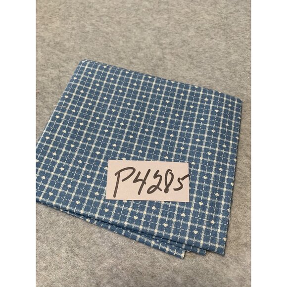 Blue & White Cotton Fabric Square Checkered Pattern 18x22 Quilting Sewing Materi - Picture 3 of 4